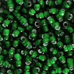 Preciosa. Emerald green