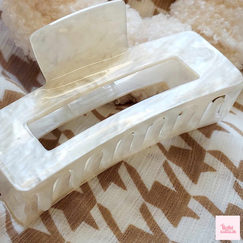 H�rklemme. Pearl Shine Off White