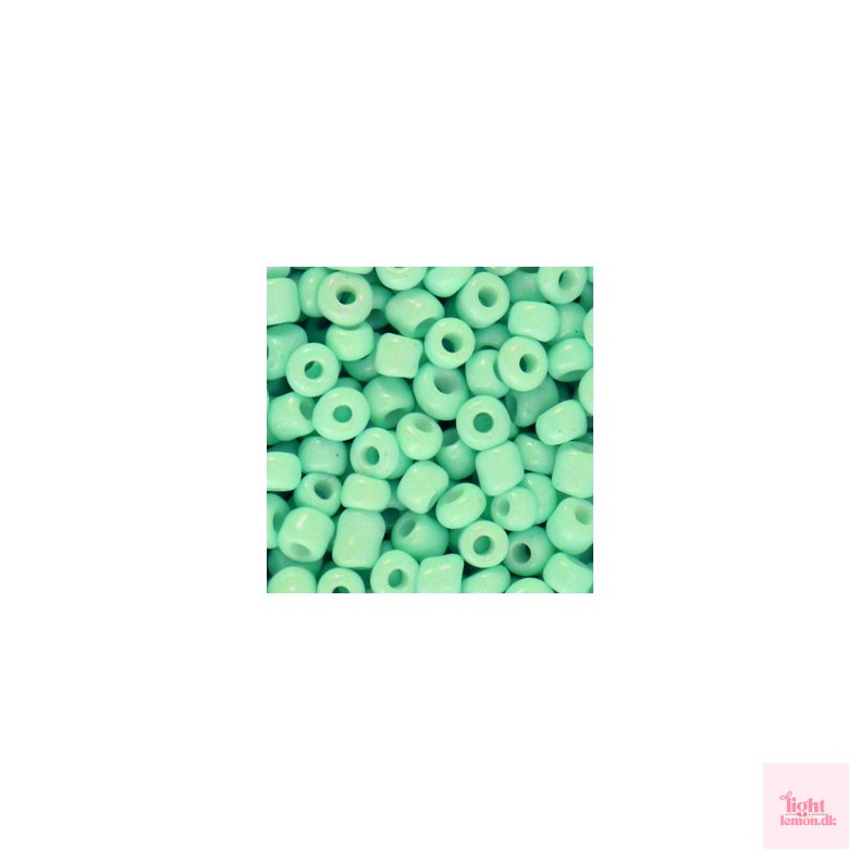 Glas perler. 4mm. Green Ash