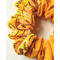 Bandana scrunchie. Gul