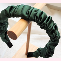 H�rb�jle. M�rkegr�n