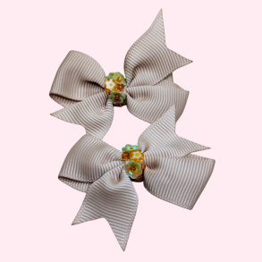 2-pak H�rsp�nder med perler.