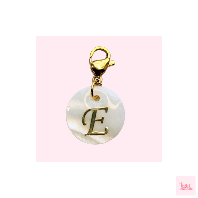 Bogstavcharm E