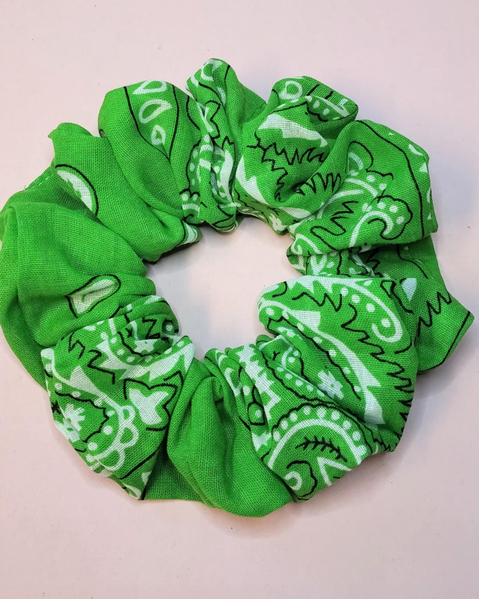 Bandana scrunchie. Gr�n