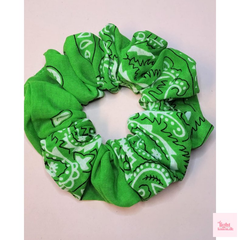 Bandana scrunchie. Gr�n